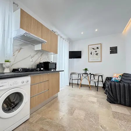 Modern In Town, 5min From The - El Greco No 8 Kos